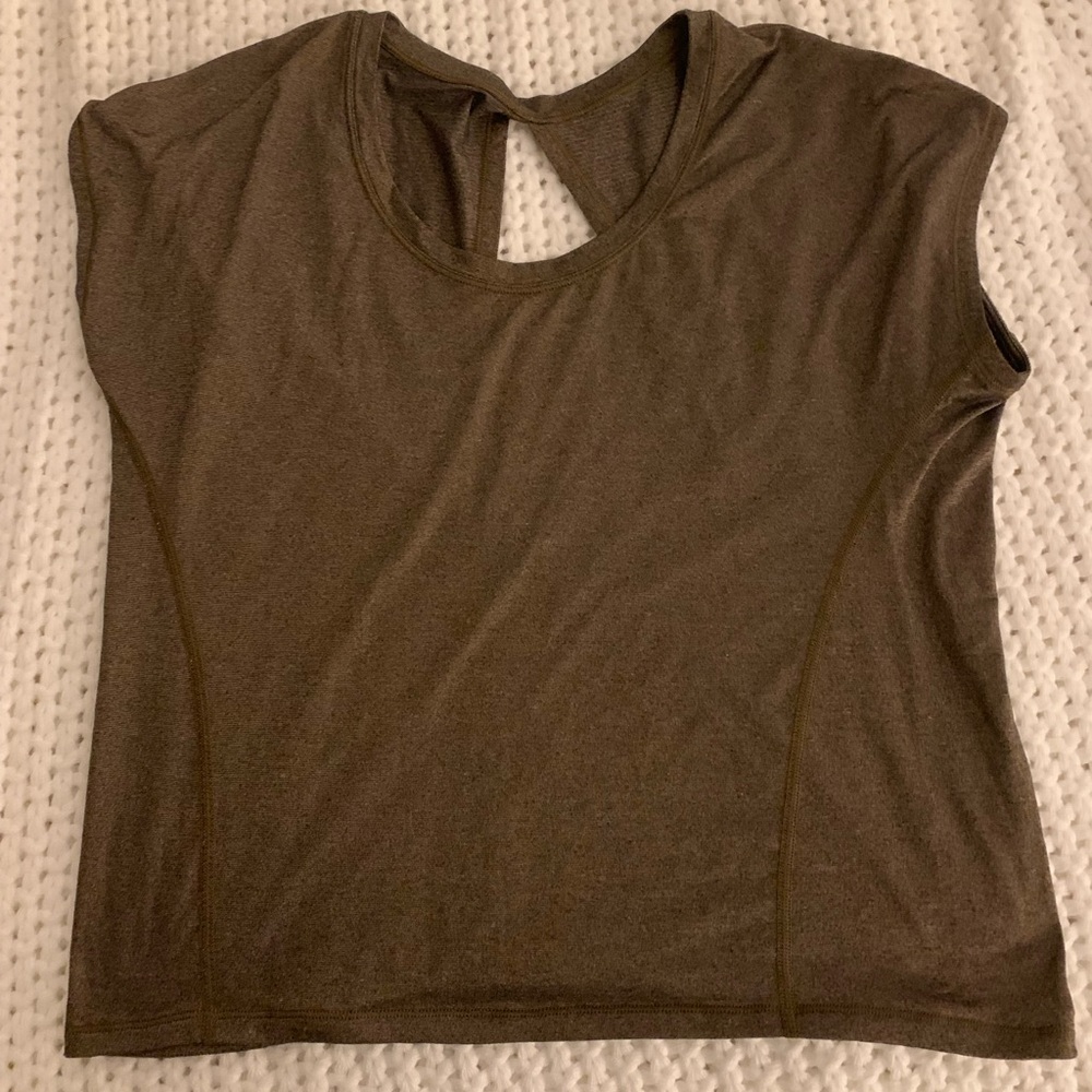 Lululemon top